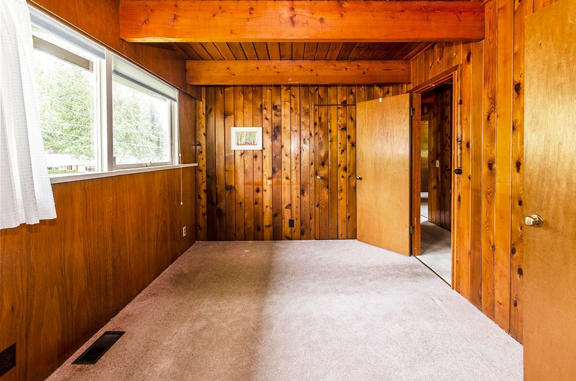 262717759-21 at 4365 Carolyn Drive, North Vancouver