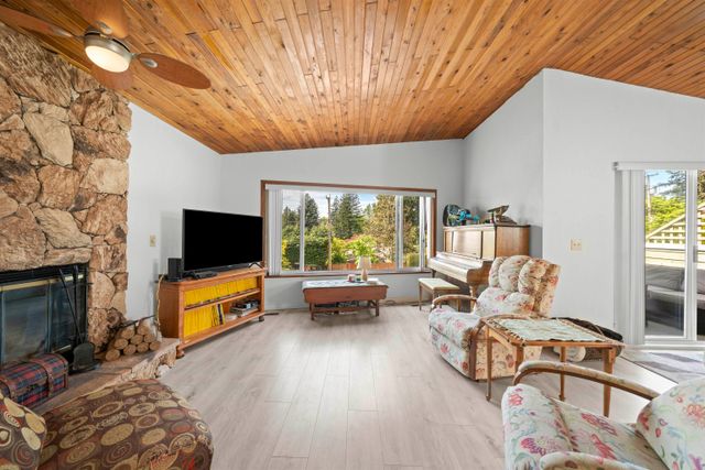 3454-st-georges-avenue-upper-lonsdale-north-vancouver-09 at 3454 St. Georges Avenue, Upper Lonsdale, North Vancouver