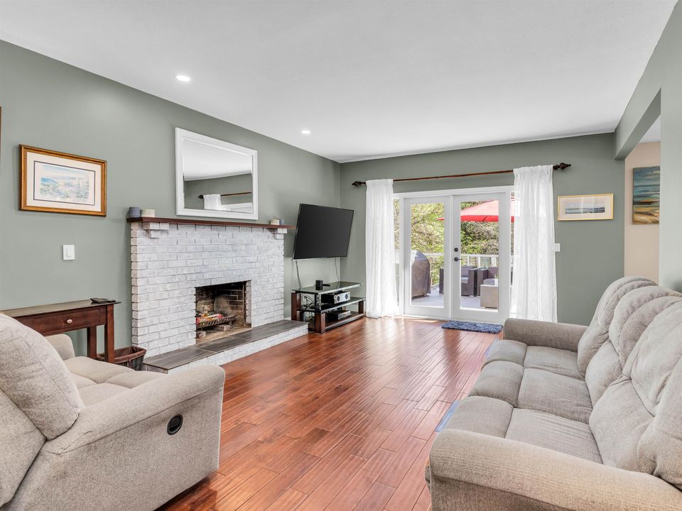 3970 Phyllis Road4