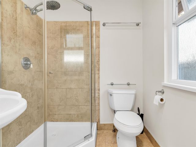 3970-phyllis-road-lynn-valley-north-vancouver-21 at 3970 Phyllis Road, Lynn Valley, North Vancouver