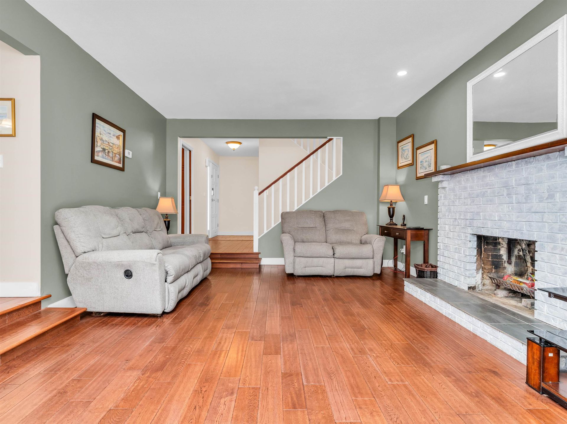 3970-phyllis-road-lynn-valley-north-vancouver-06 at 3970 Phyllis Road, Lynn Valley, North Vancouver