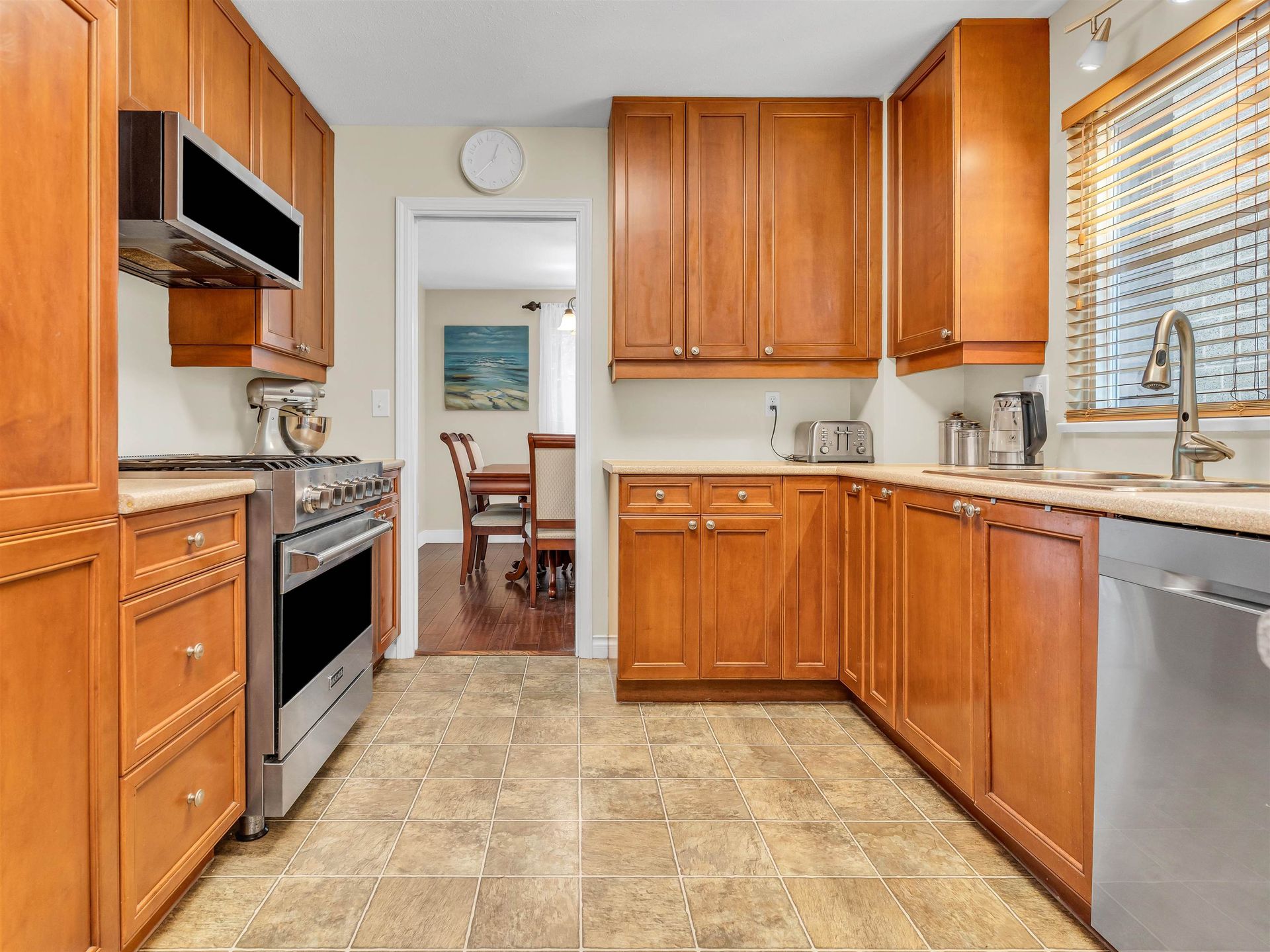 3970-phyllis-road-lynn-valley-north-vancouver-13 at 3970 Phyllis Road, Lynn Valley, North Vancouver