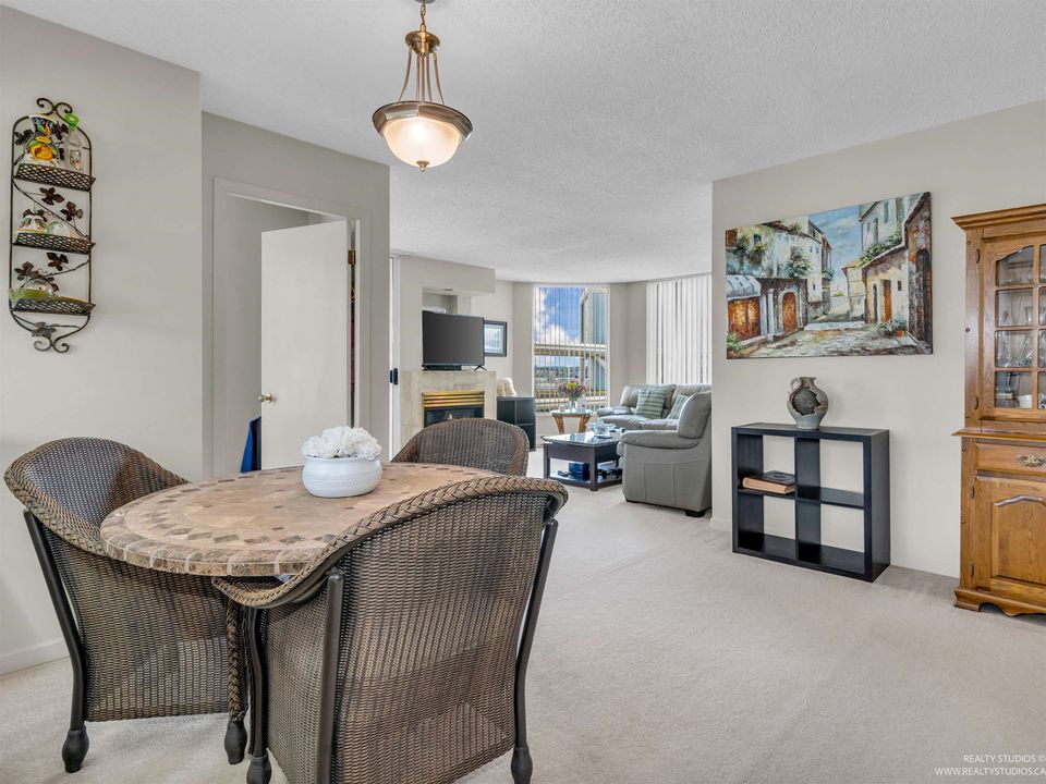 503 - 168 Chadwick Court4