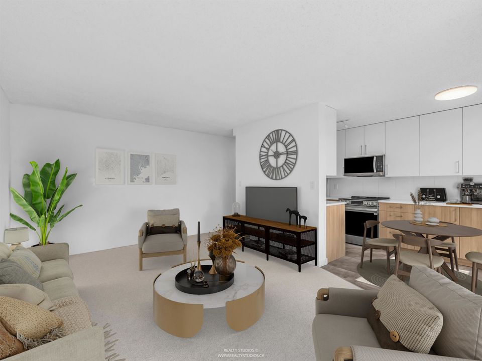 607 - 145 St. Georges Avenue2