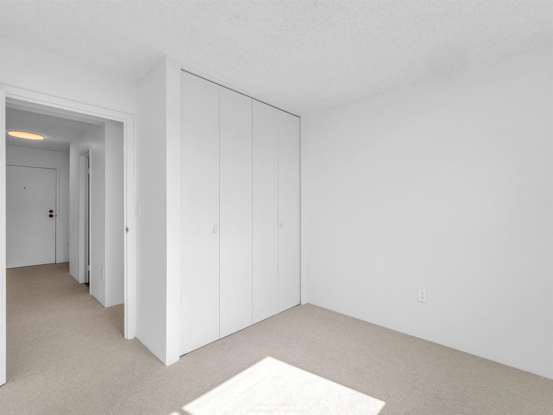 145-st-georges-avenue-lower-lonsdale-north-vancouver-28 at 607 - 145 St. Georges Avenue, Lower Lonsdale, North Vancouver