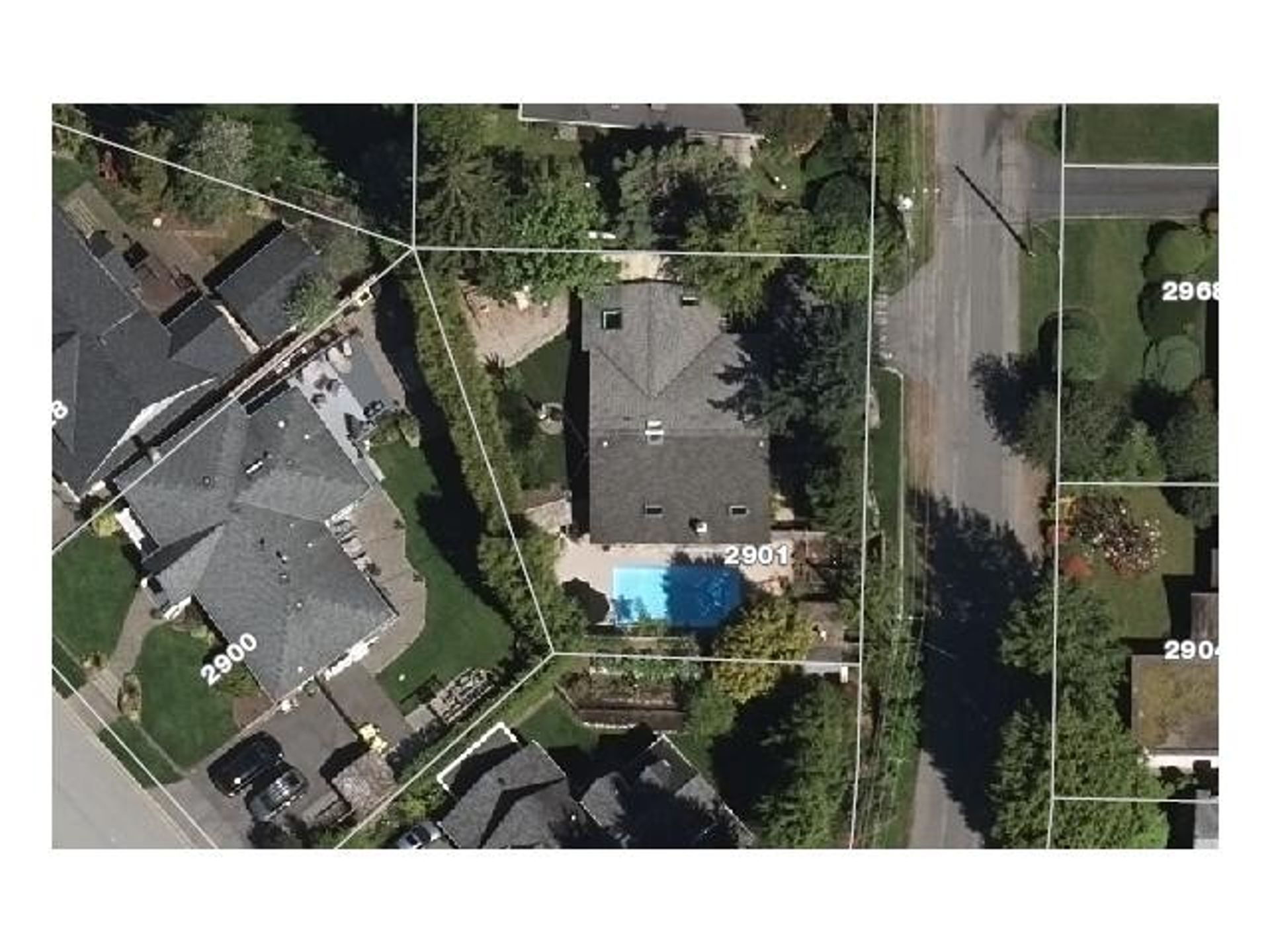 59095 at 2901 Thorncliffe Drive, Edgemont, North Vancouver