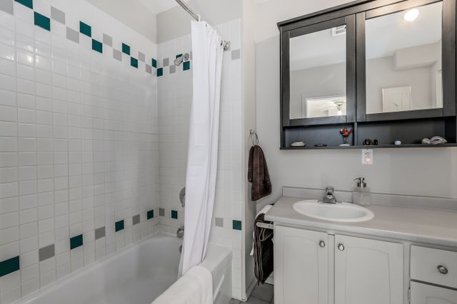 58959 at 2134 Mountain Highway, Westlynn, North Vancouver