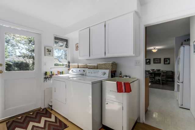 58962 at 2134 Mountain Highway, Westlynn, North Vancouver