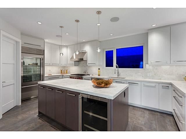 59249 at 658 Alpine Court, Canyon Heights NV, North Vancouver