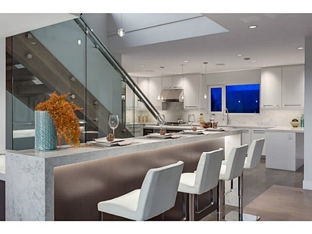 59258 at 658 Alpine Court, Canyon Heights NV, North Vancouver