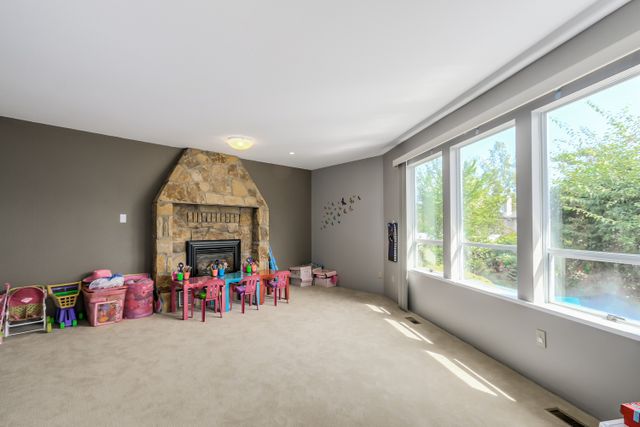 59437 at 2840 Munday Place, Lynn Valley, North Vancouver