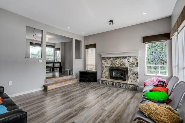 59443 at 2840 Munday Place, Lynn Valley, North Vancouver