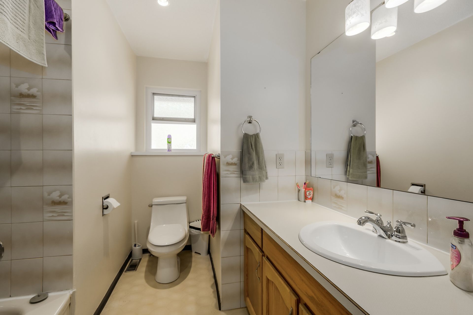 59476 at 2840 Munday Place, Lynn Valley, North Vancouver