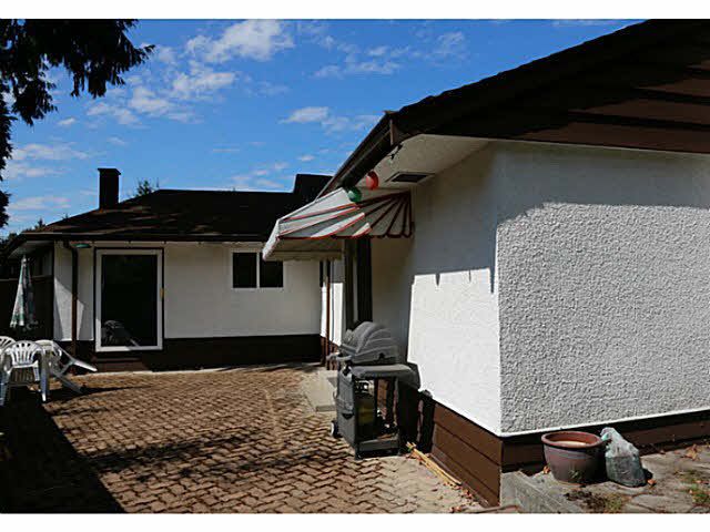 59702 at 1048 Ruthina Avenue, Canyon Heights NV, North Vancouver