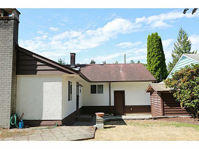 59704 at 1048 Ruthina Avenue, Canyon Heights NV, North Vancouver