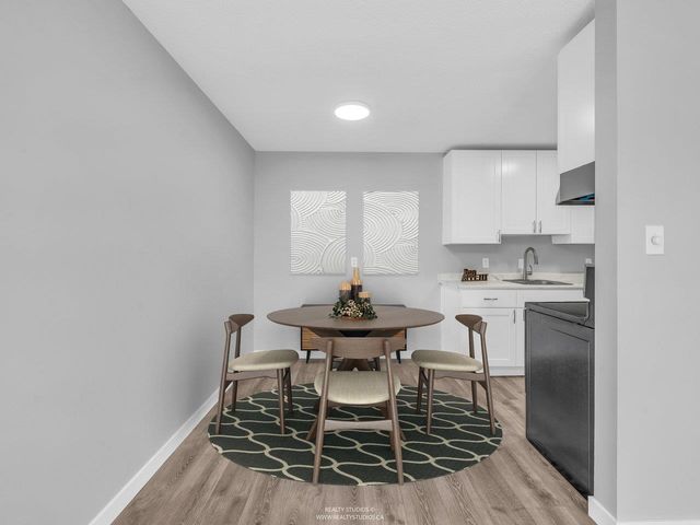 252-w-2nd-street-lower-lonsdale-north-vancouver-11 at 106 - 252 W 2nd Street, Lower Lonsdale, North Vancouver