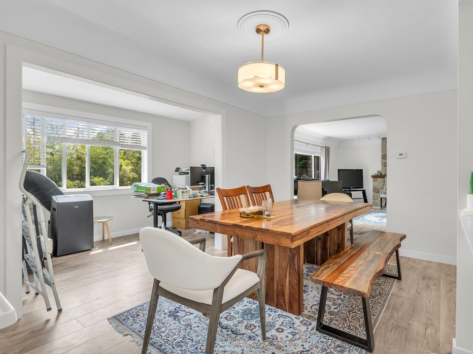 694 Keith Road4