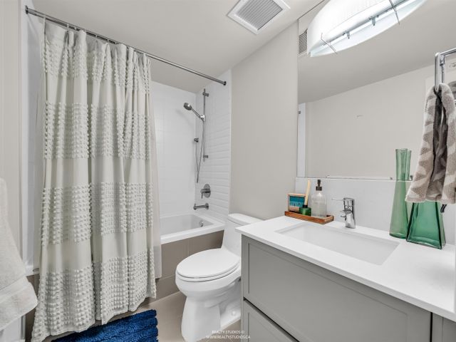 244-e-5th-street-lower-lonsdale-north-vancouver-25 at 8 - 244 E 5th Street, Lower Lonsdale, North Vancouver