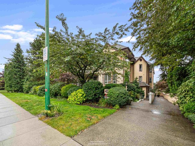 123-e-6th-street-lower-lonsdale-north-vancouver-38 at 303 - 123 E 6th Street, Lower Lonsdale, North Vancouver