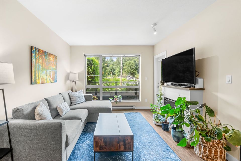 215 - 1330 Marine Drive0