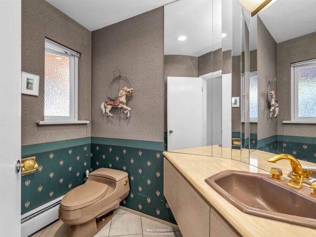 1331-chartwell-drive-chartwell-west-vancouver-29 at 1331 Chartwell Drive, Chartwell, West Vancouver 1331-chartwell-drive-chartwell-west-vancouver-29 at 1331 Chartwell Drive, Chartwell, West Vancouver