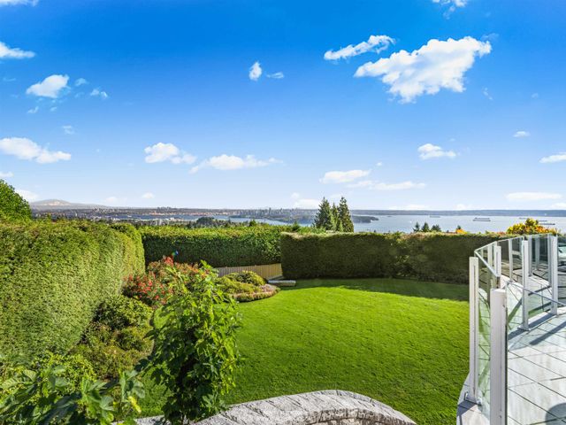 1331-chartwell-drive-chartwell-west-vancouver-35 at 1331 Chartwell Drive, Chartwell, West Vancouver 1331-chartwell-drive-chartwell-west-vancouver-35 at 1331 Chartwell Drive, Chartwell, West Vancouver