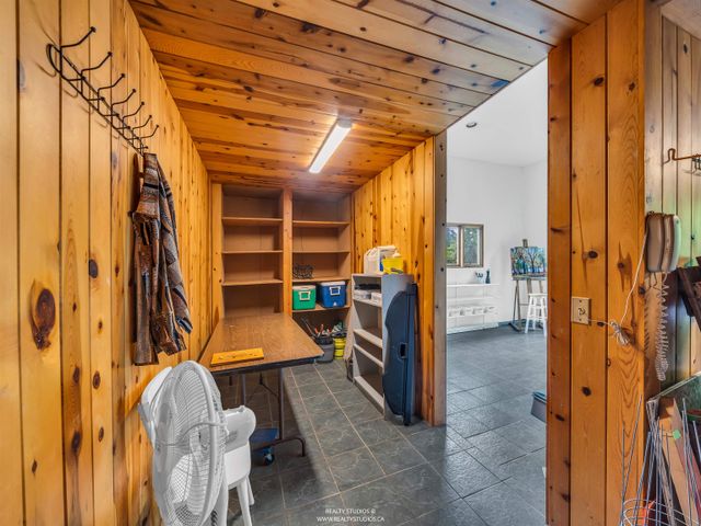 865-margaree-place-cedardale-west-vancouver-29 at 865 Margaree Place, Cedardale, West Vancouver 865-margaree-place-cedardale-west-vancouver-29 at 865 Margaree Place, Cedardale, West Vancouver