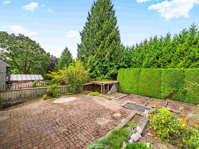 865-margaree-place-cedardale-west-vancouver-34 at 865 Margaree Place, Cedardale, West Vancouver 865-margaree-place-cedardale-west-vancouver-34 at 865 Margaree Place, Cedardale, West Vancouver