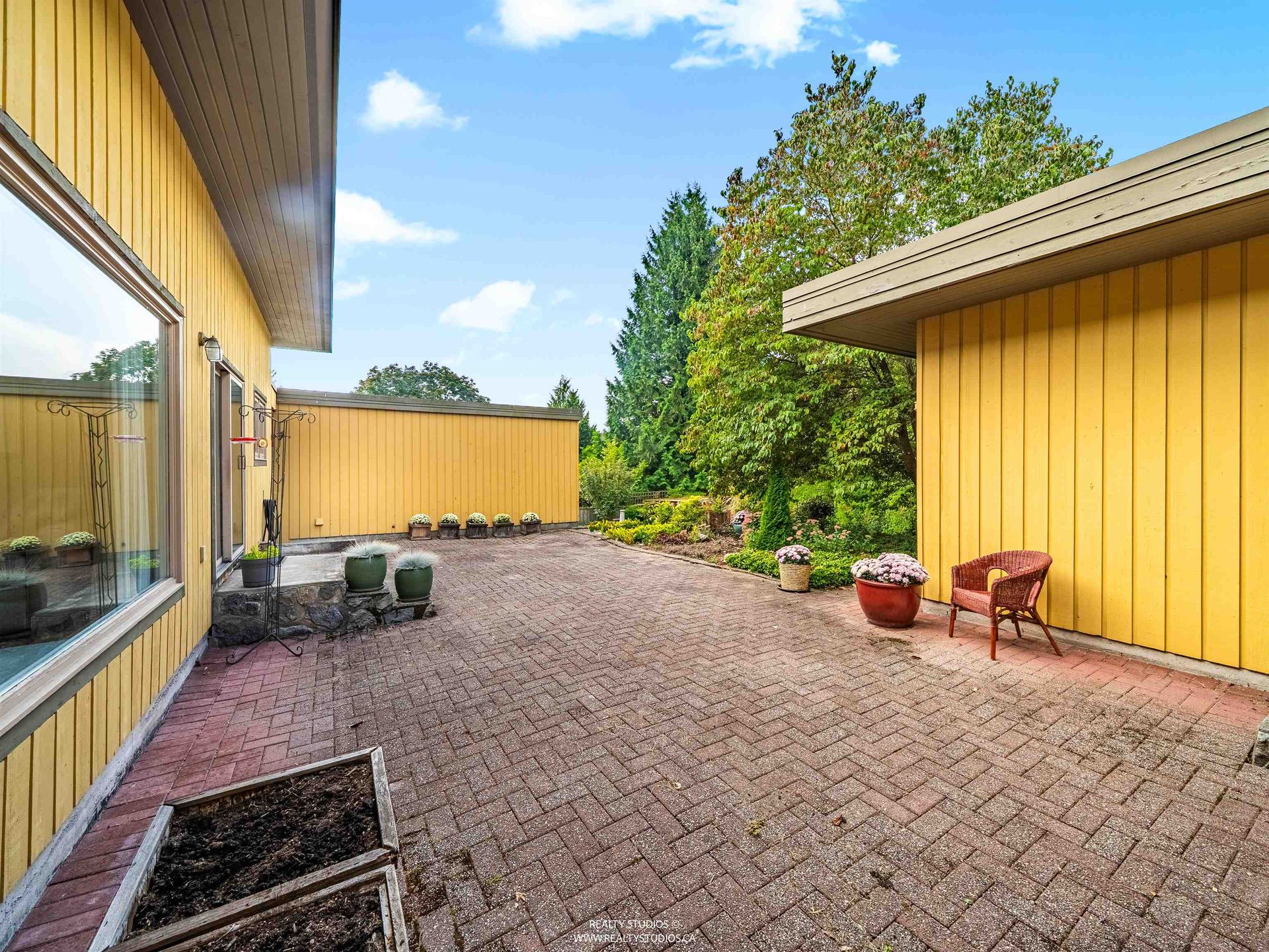 865-margaree-place-cedardale-west-vancouver-30 at 865 Margaree Place, Cedardale, West Vancouver