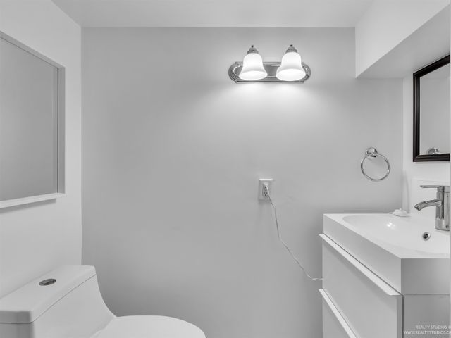 2433-philip-avenue-pemberton-heights-north-vancouver-33 at 2433 Philip Avenue, Pemberton Heights, North Vancouver