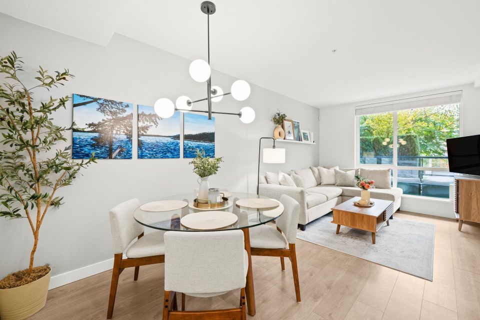 TH8 - 108 E 8th Street0