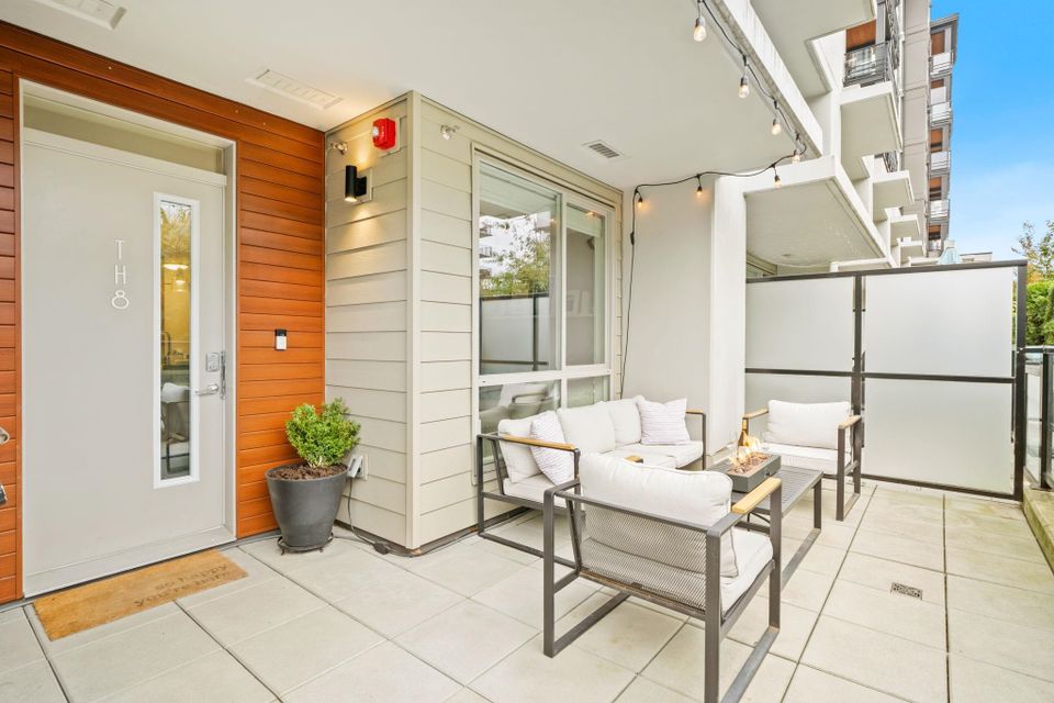 TH8 - 108 E 8th Street2