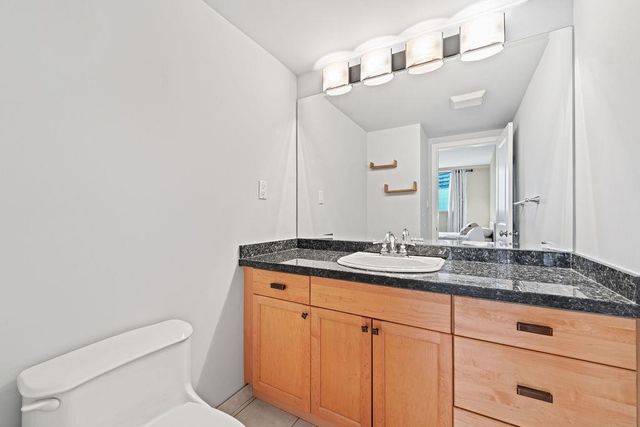 114-w-keith-road-central-lonsdale-north-vancouver-22-1 at 801 - 114 W Keith Road, Central Lonsdale, North Vancouver