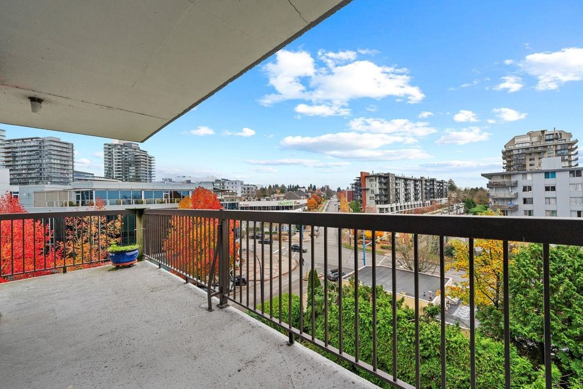 114-w-keith-road-central-lonsdale-north-vancouver-24 at 801 - 114 W Keith Road, Central Lonsdale, North Vancouver