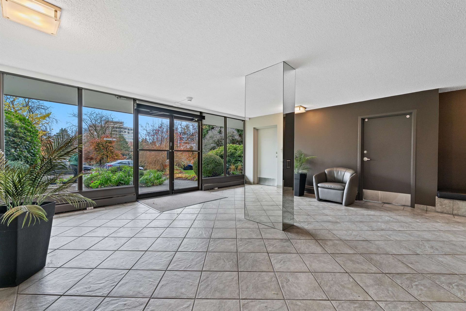 114-w-keith-road-central-lonsdale-north-vancouver-30-1 at 801 - 114 W Keith Road, Central Lonsdale, North Vancouver