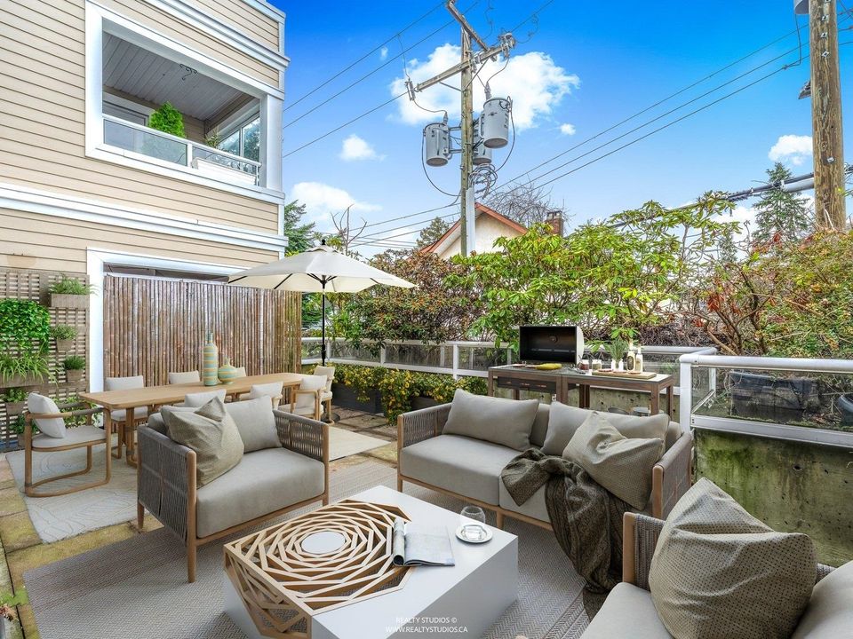 207 - 1990 Dunbar Street0