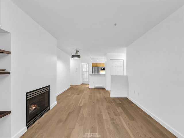 1990-dunbar-street-kitsilano-vancouver-west-06 at 207 - 1990 Dunbar Street, Kitsilano, Vancouver West