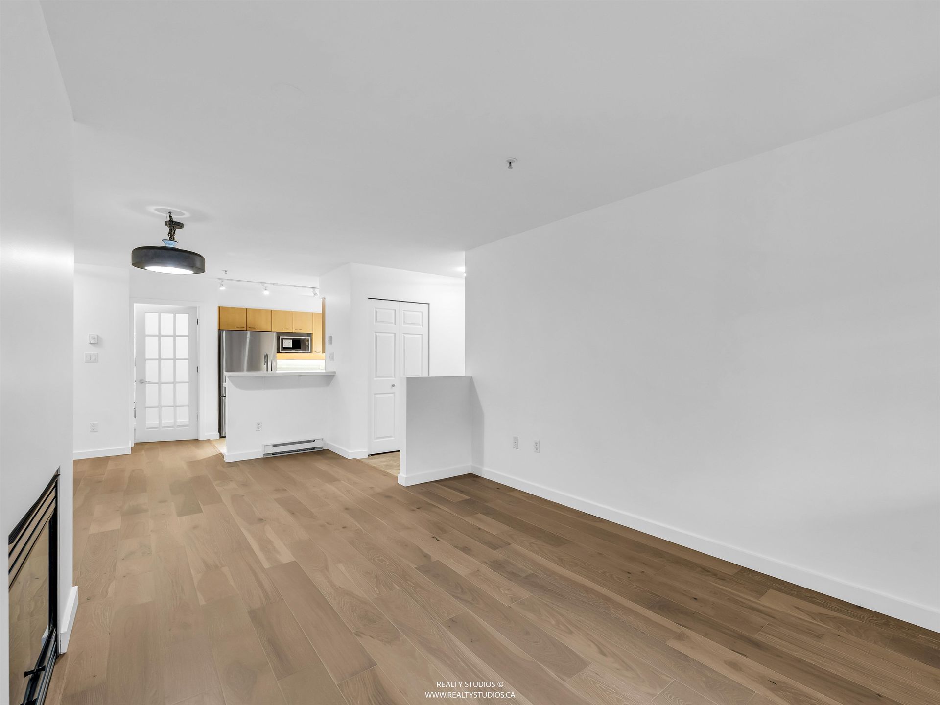 1990-dunbar-street-kitsilano-vancouver-west-09 at 207 - 1990 Dunbar Street, Kitsilano, Vancouver West