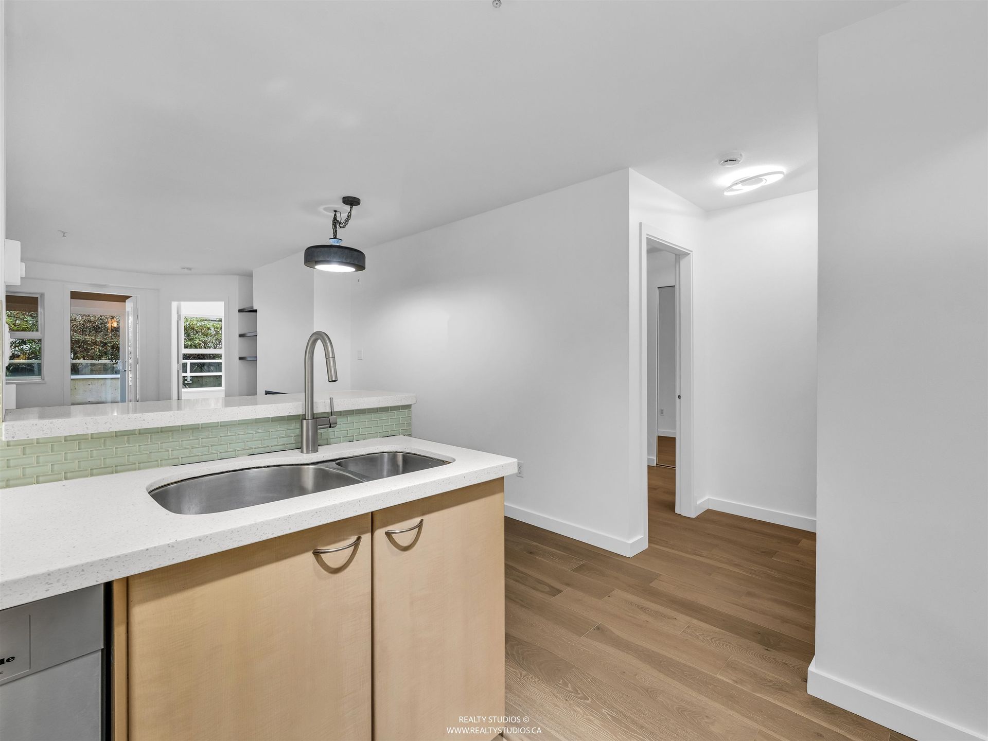 1990-dunbar-street-kitsilano-vancouver-west-18 at 207 - 1990 Dunbar Street, Kitsilano, Vancouver West