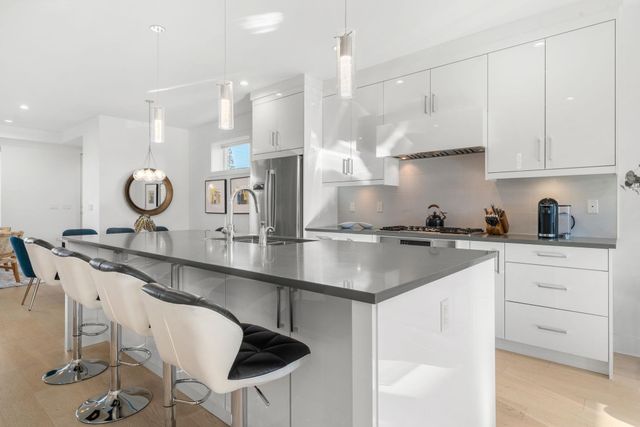 361-e-15th-street-central-lonsdale-north-vancouver-06 at 361 E 15th Street, Central Lonsdale, North Vancouver