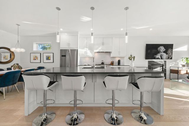 361-e-15th-street-central-lonsdale-north-vancouver-07 at 361 E 15th Street, Central Lonsdale, North Vancouver