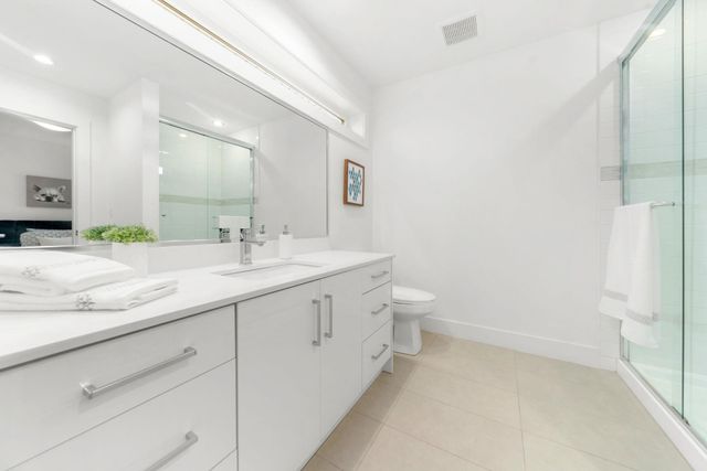 361-e-15th-street-central-lonsdale-north-vancouver-22 at 361 E 15th Street, Central Lonsdale, North Vancouver