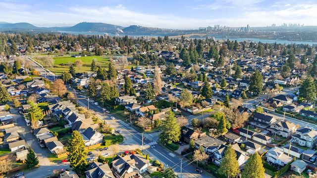 361-e-15th-street-central-lonsdale-north-vancouver-38 at 361 E 15th Street, Central Lonsdale, North Vancouver