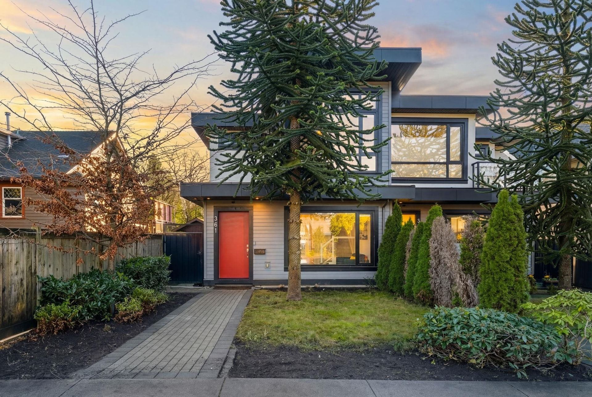 361 E 15th Street — main photo