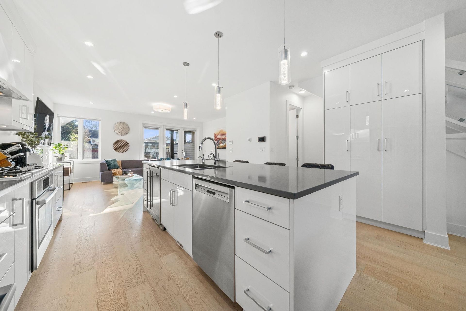 361-e-15th-street-central-lonsdale-north-vancouver-08 at 361 E 15th Street, Central Lonsdale, North Vancouver