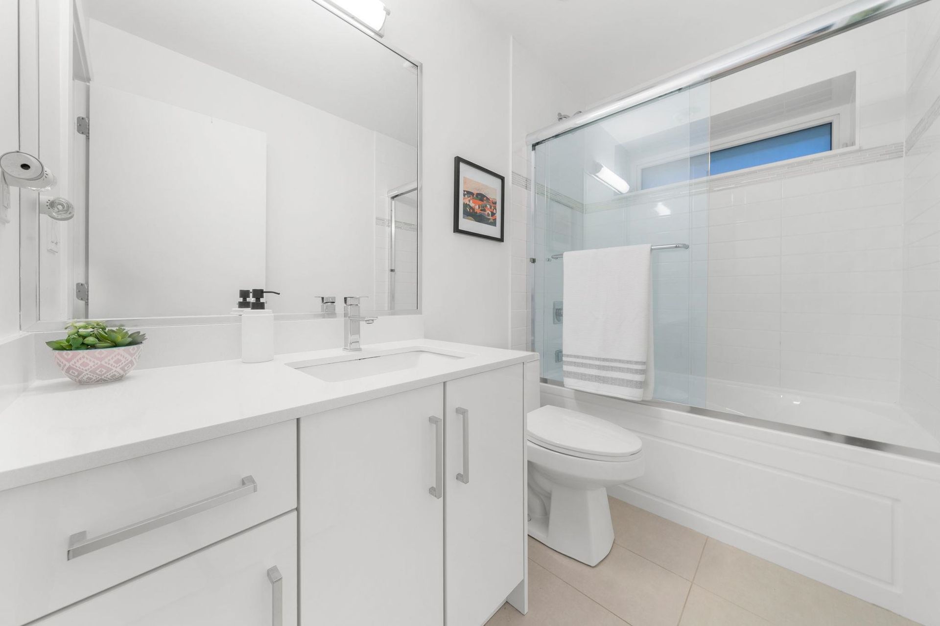 361-e-15th-street-central-lonsdale-north-vancouver-31 at 361 E 15th Street, Central Lonsdale, North Vancouver