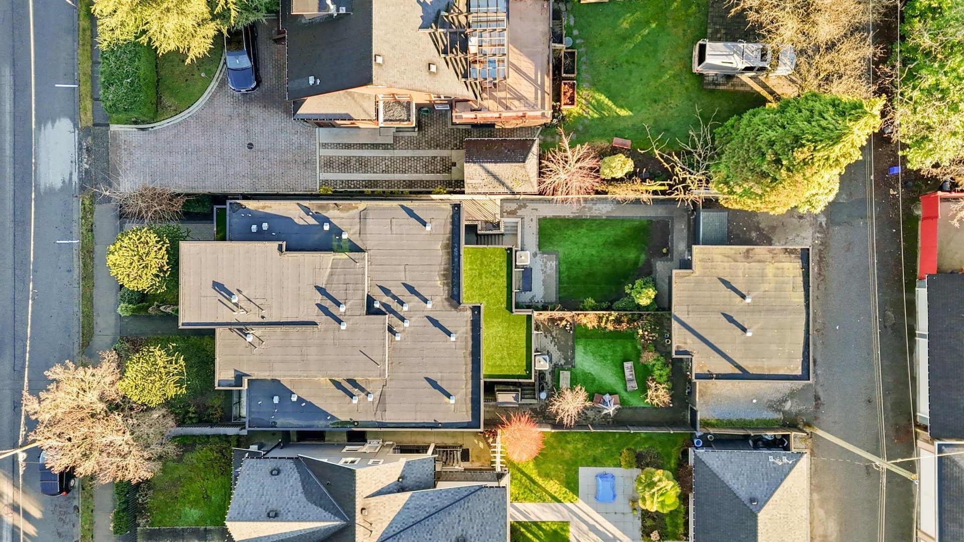 361-e-15th-street-central-lonsdale-north-vancouver-39 at 361 E 15th Street, Central Lonsdale, North Vancouver