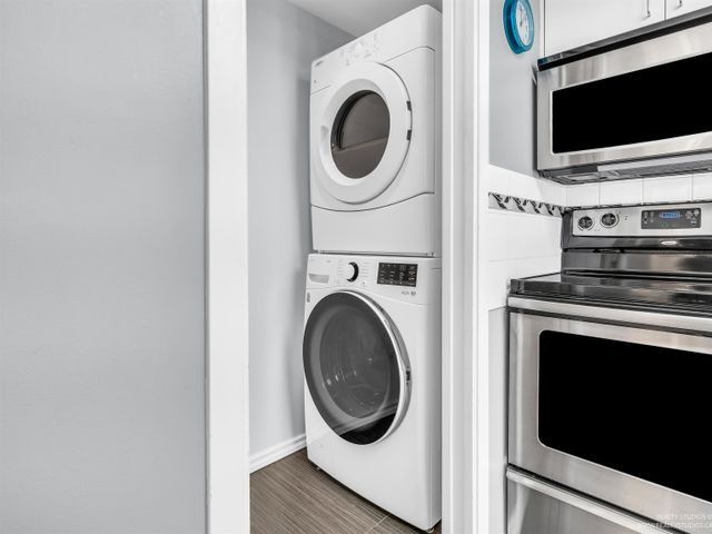 130-e-2nd-street-lower-lonsdale-north-vancouver-17 at 903 - 130 E 2nd Street, Lower Lonsdale, North Vancouver