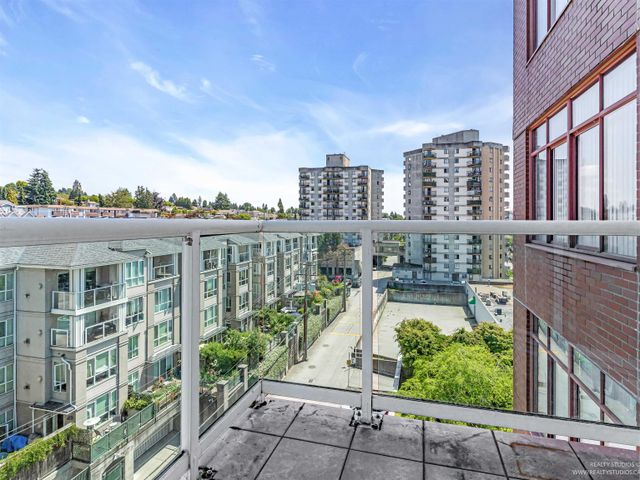 130-e-2nd-street-lower-lonsdale-north-vancouver-29 at 903 - 130 E 2nd Street, Lower Lonsdale, North Vancouver