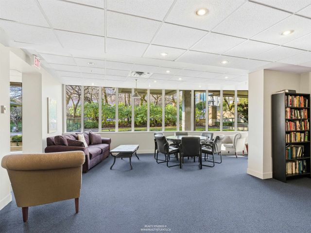 588-16th-street-ambleside-west-vancouver-28 at 201 - 588 16th Street, Ambleside, West Vancouver